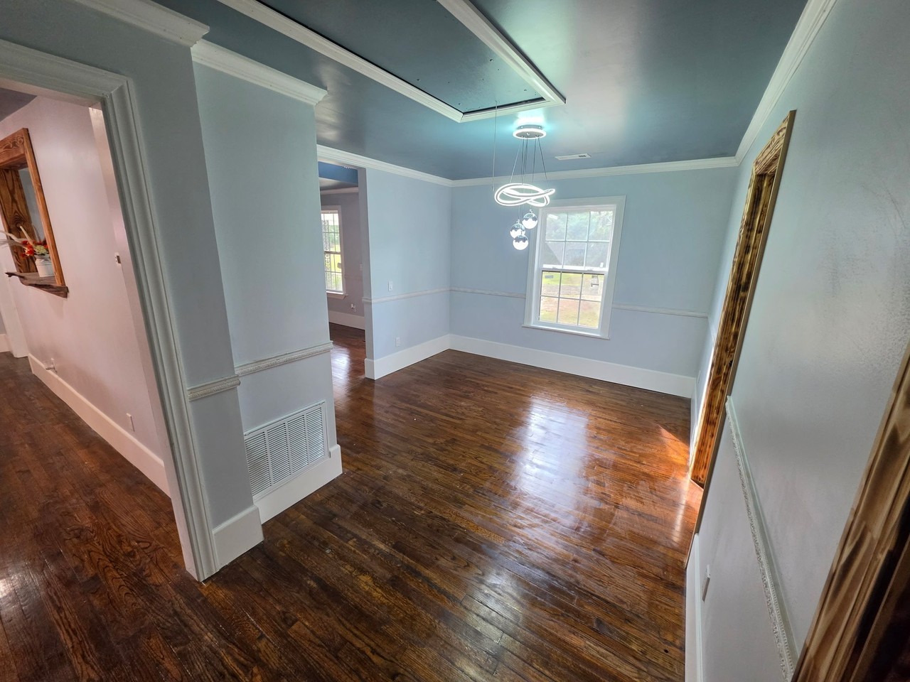 308 S Liberty St - Photo 5 of 6