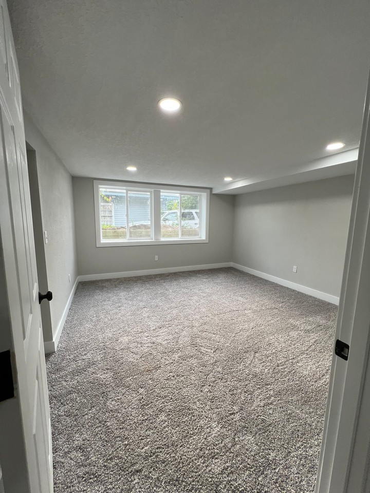 7100 Sunrise Blvd - Photo 5 of 20