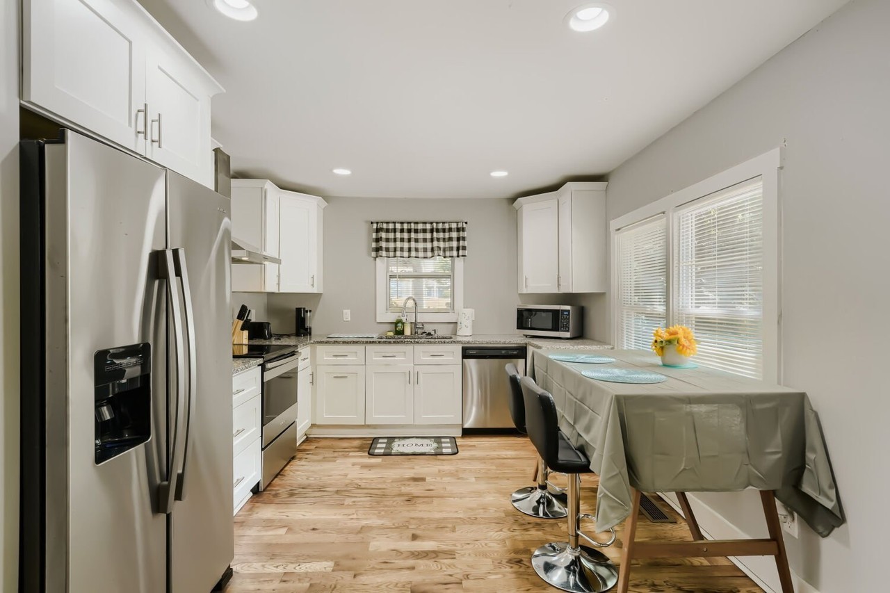 1089 Mcdaniel St Sw - Photo 5 of 18