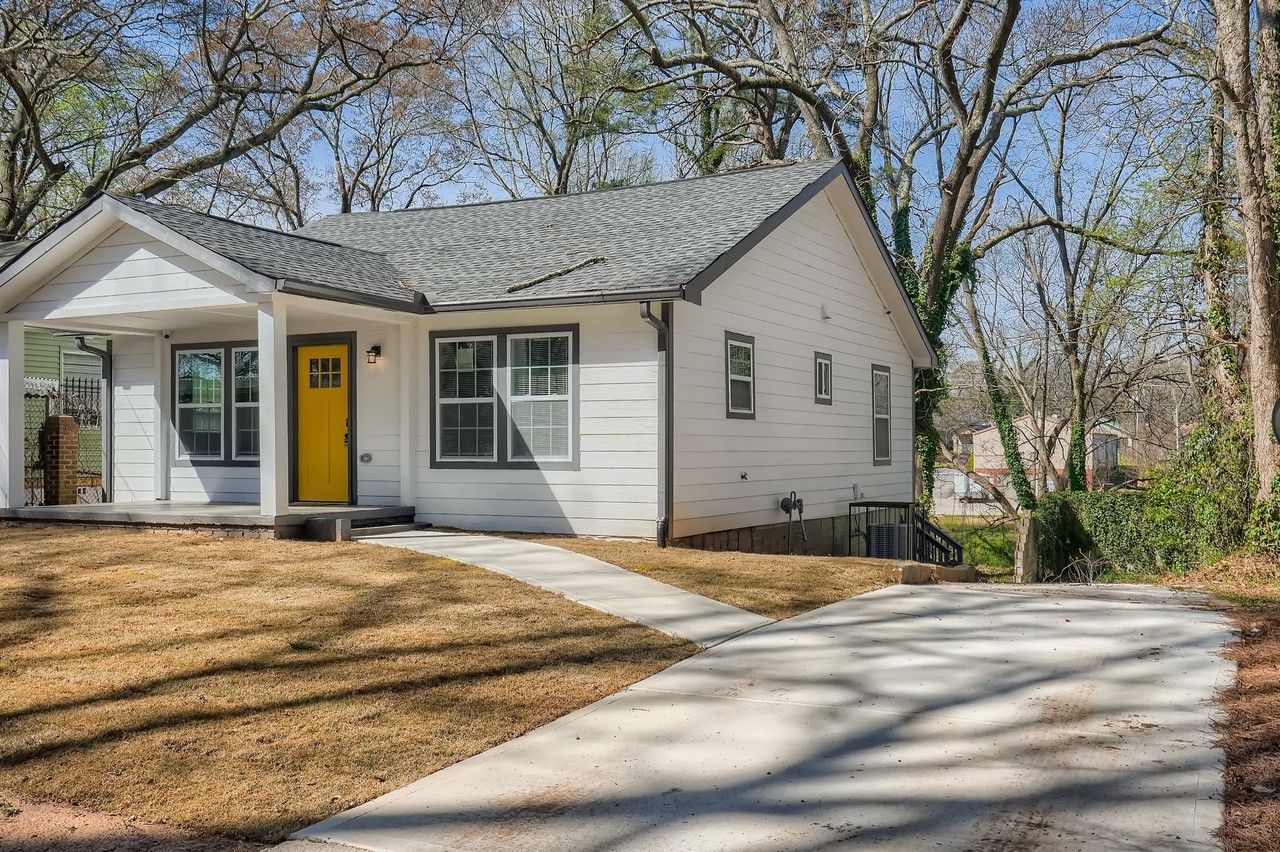 1133 Mayland Cir Sw