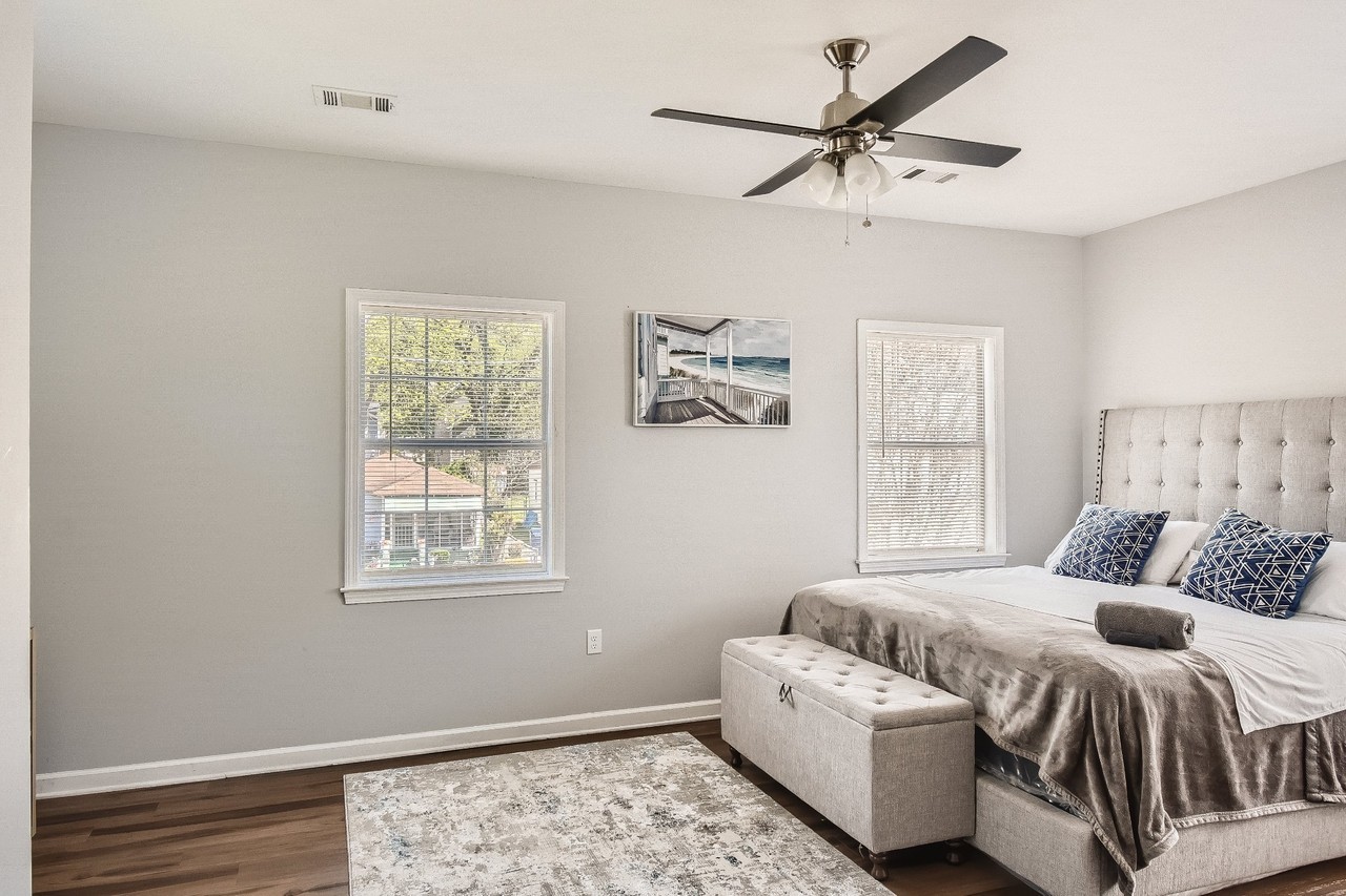 1141 Moton Ave Sw - Photo 3 of 18