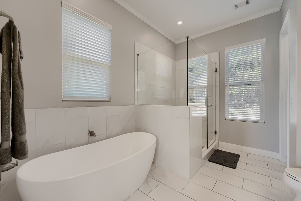 884 Sims St Sw - Photo 4 of 20
