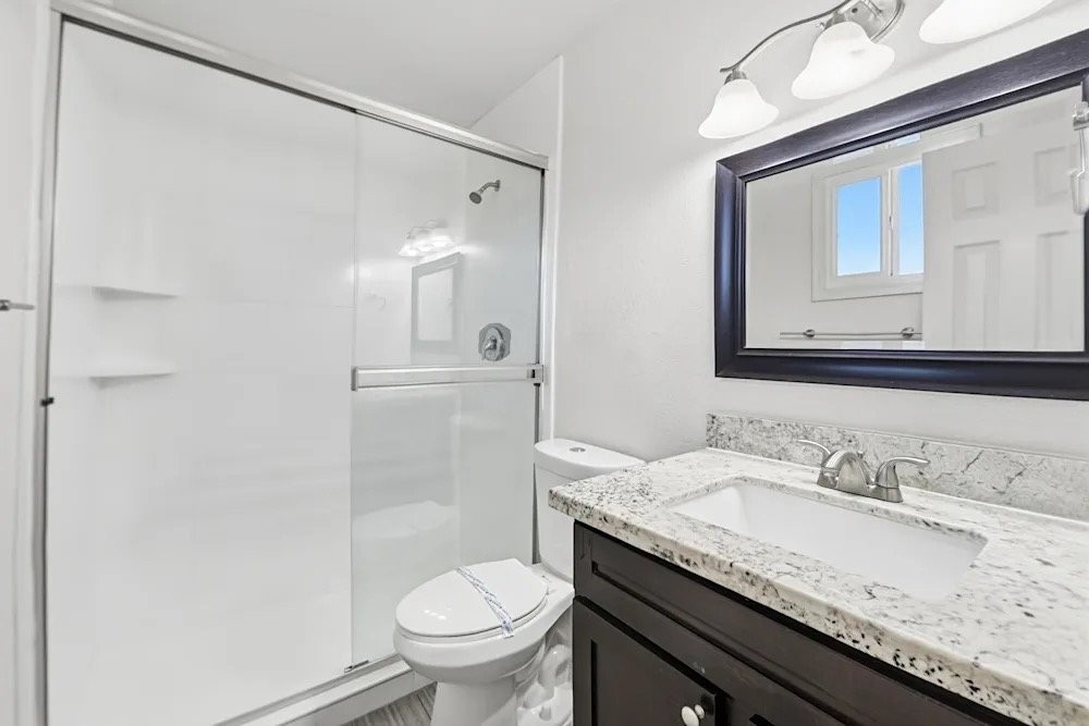 1912 E Balboa Dr - Photo 6 of 16