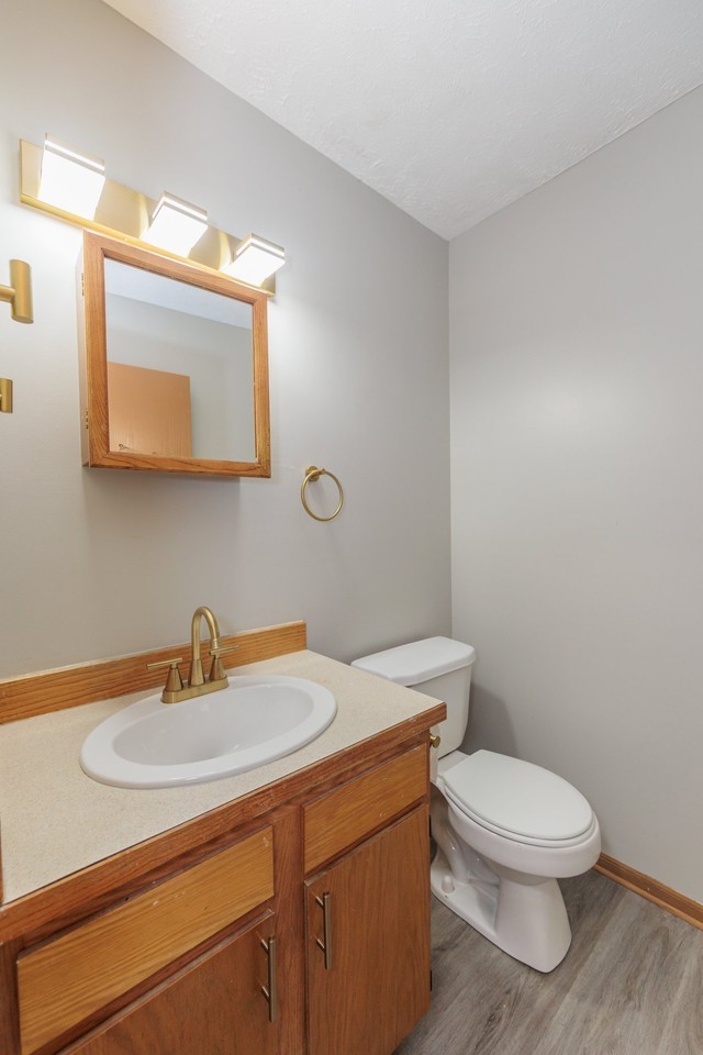 1117 Smithfarm Ave - Photo 6 of 16