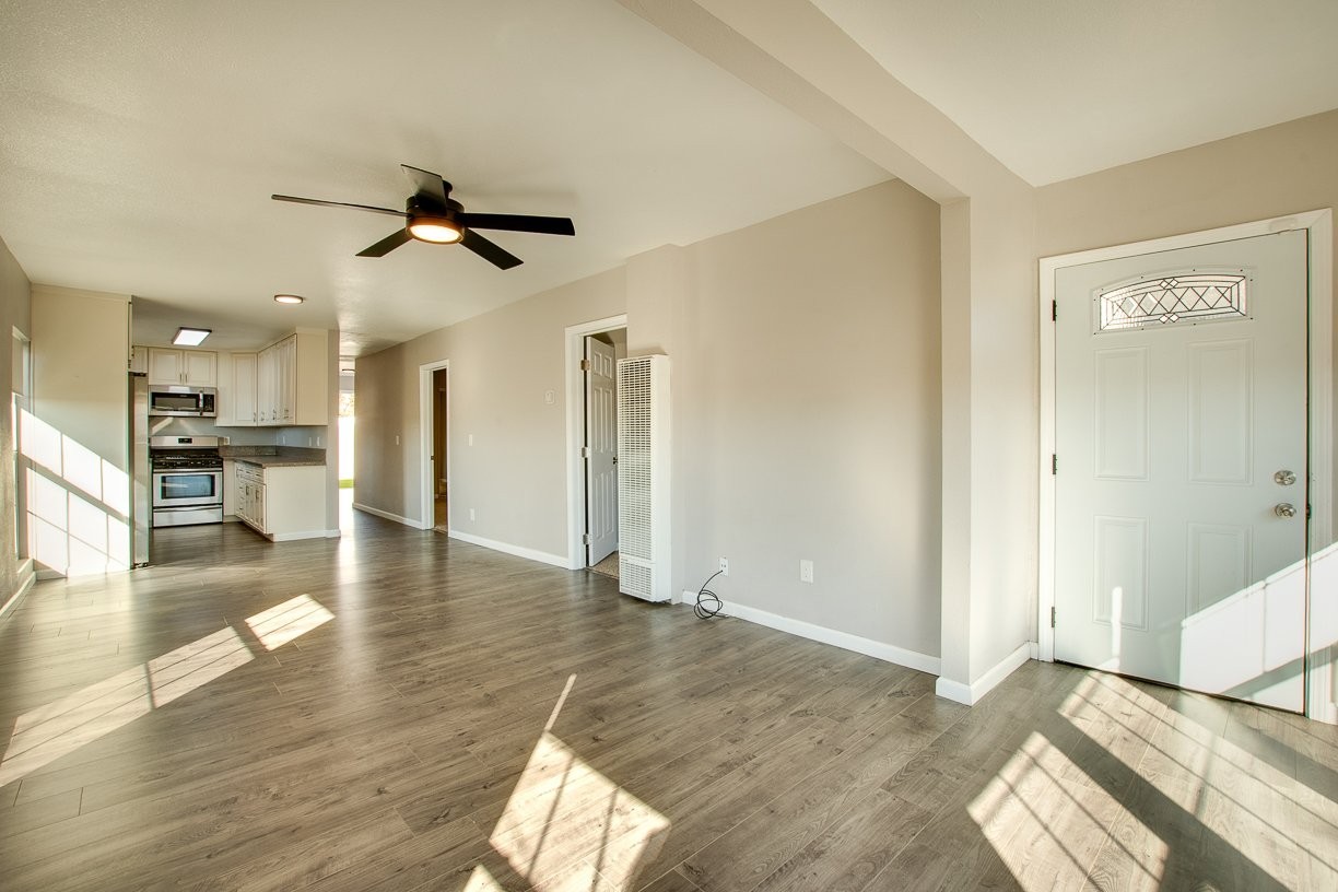 3776 Franklin Ave - Photo 2 of 19