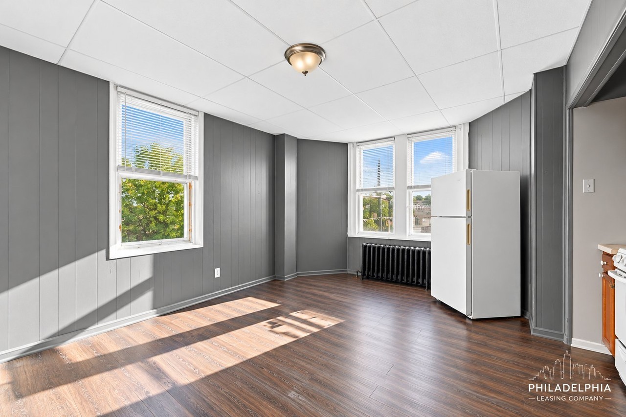 1688 Harrison St #A - Photo 4 of 16