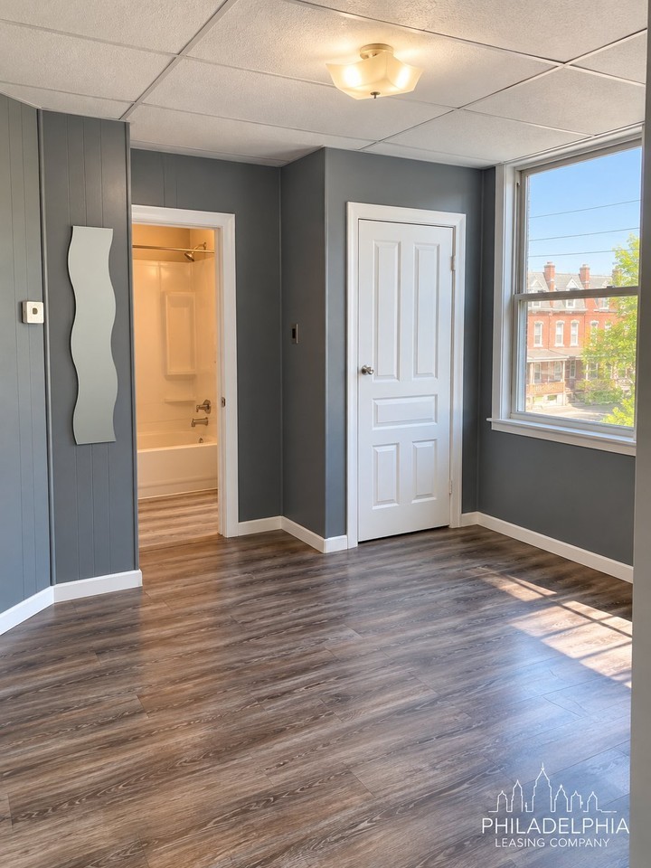 1688 Harrison St #A - Photo 5 of 16