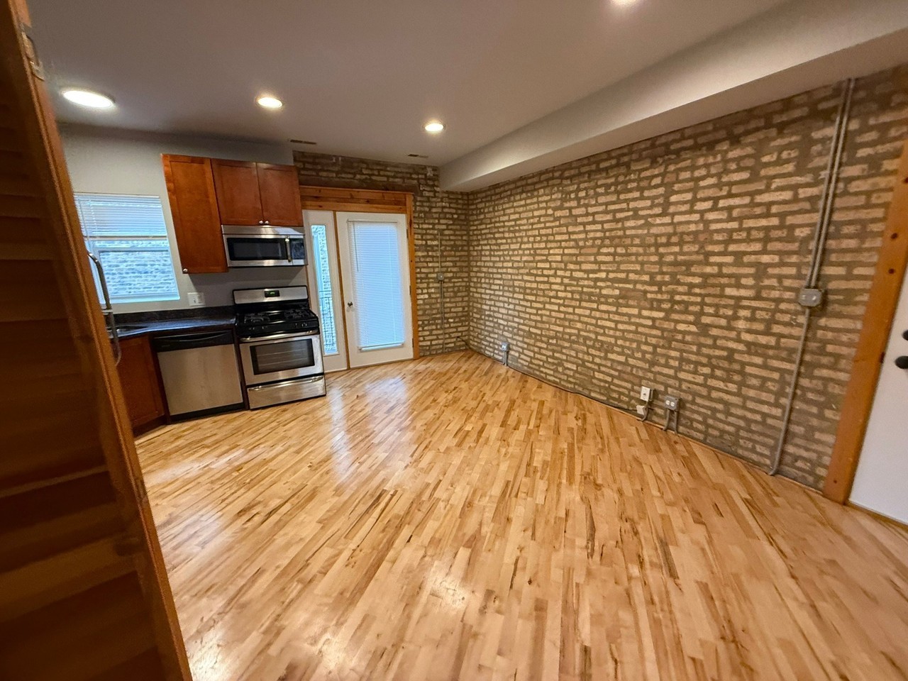 1623 W Columbia Ave - Photo 7 of 12
