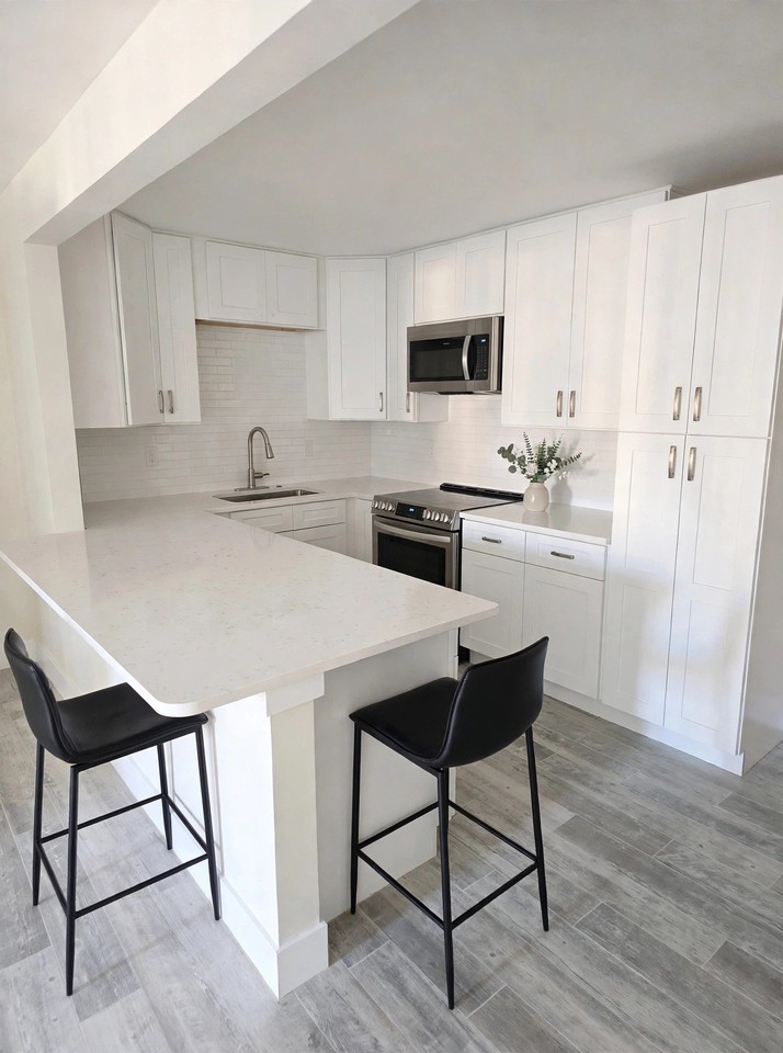 2688 Pine Ridge Way N #D1 - Photo 3 of 10