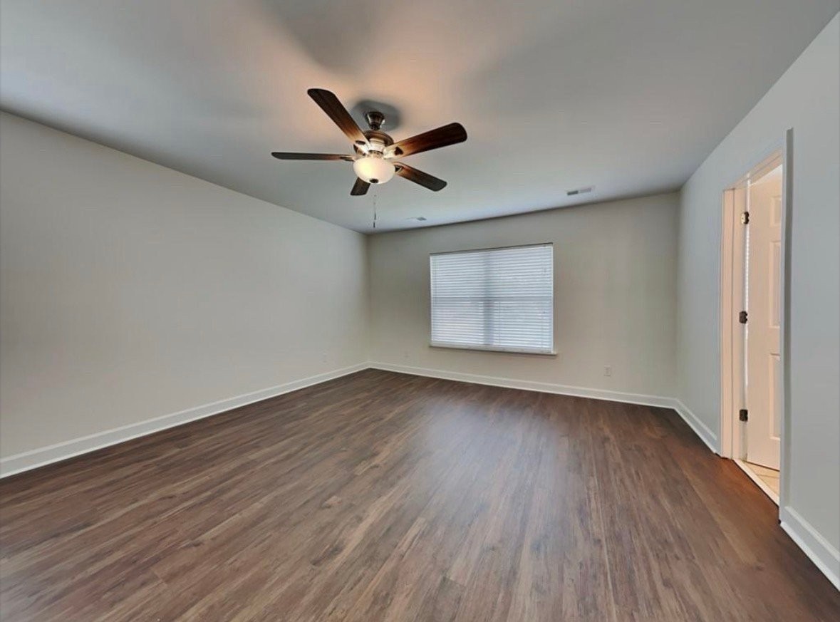 114 Somersby Blvd - Photo 2 of 7