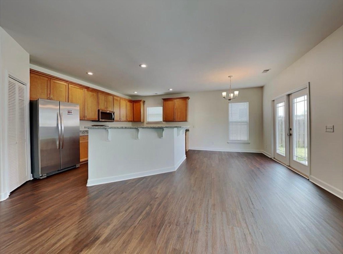 114 Somersby Blvd - Photo 3 of 7