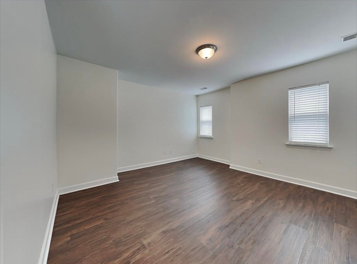 114 Somersby Blvd - Photo 4 of 7