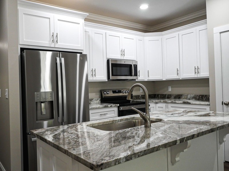 1354 Summer Cir - Photo 5 of 24
