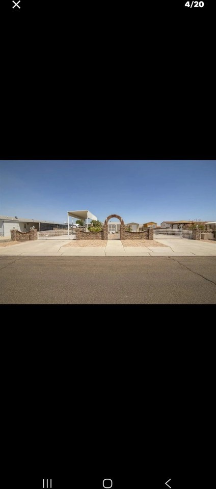 9668 E 36th St #1 - Photo 4 of 4