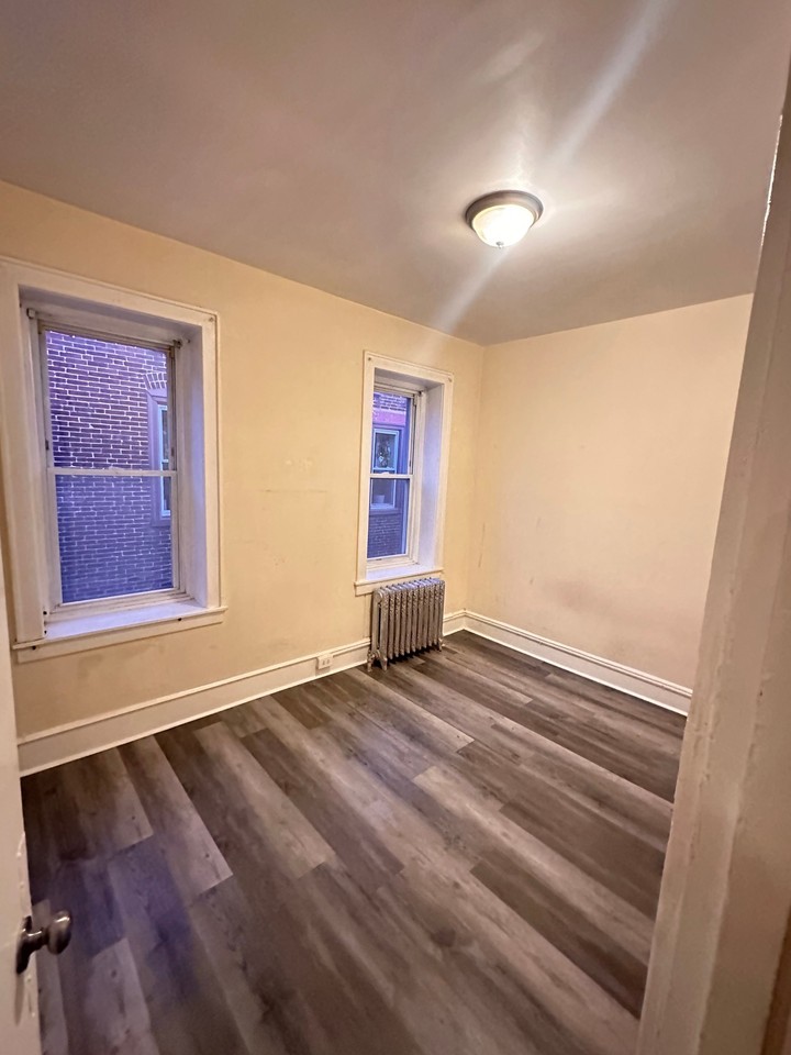 4832 Walnut Philadelphia, PA 19139 - Photo 5 of 15