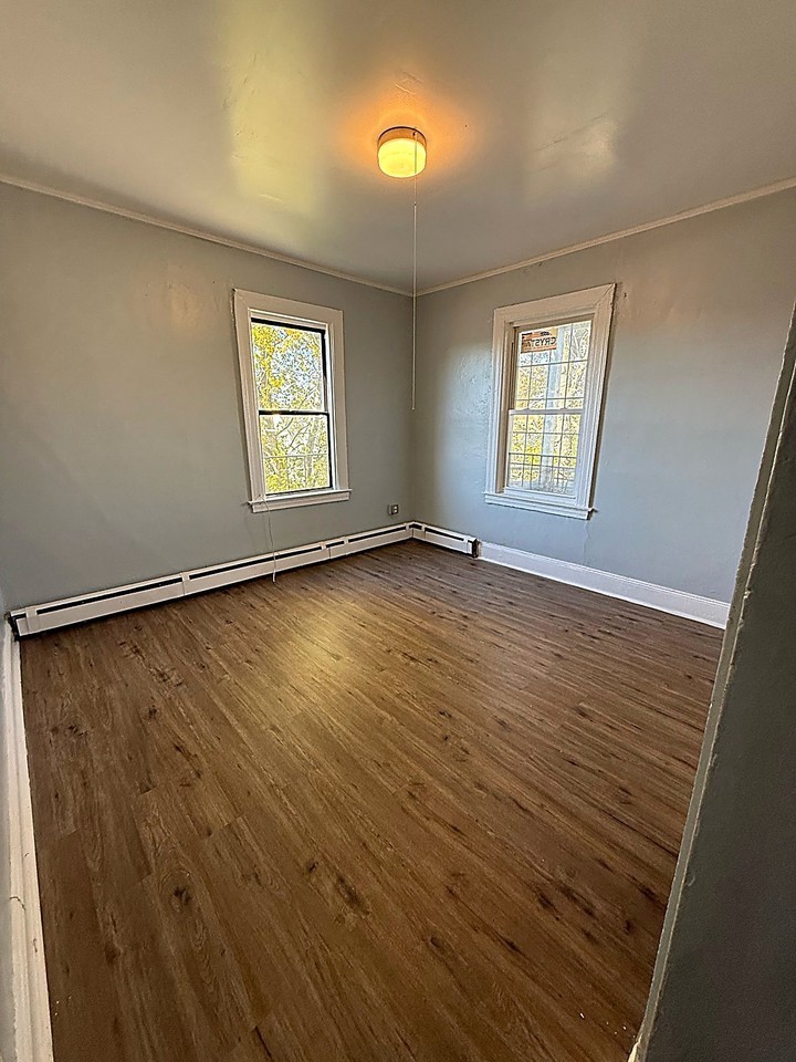 42 Redding Street - Photo 4 of 8