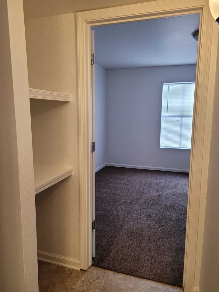 American Village Apartments - Photo 6 of 50