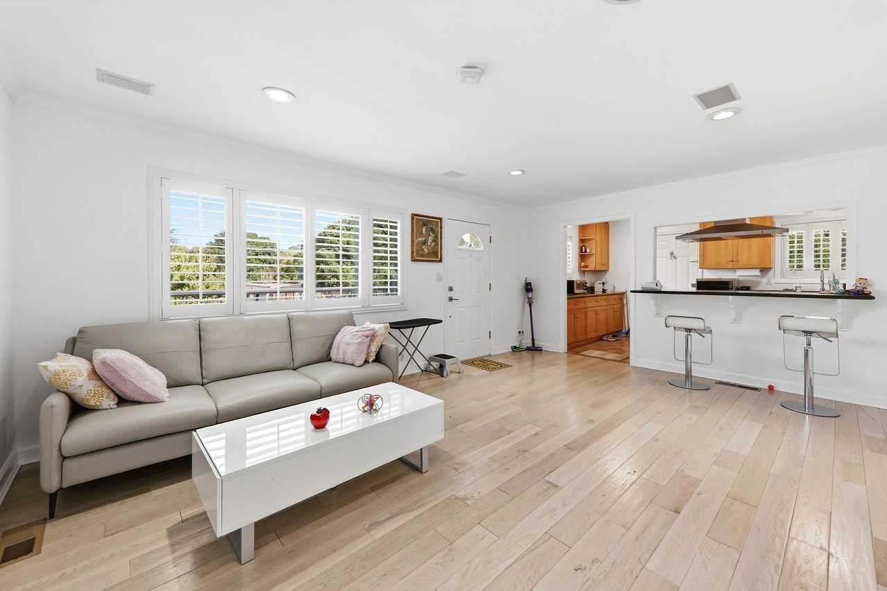 729 W Orange Ave #1 - Photo 4 of 33
