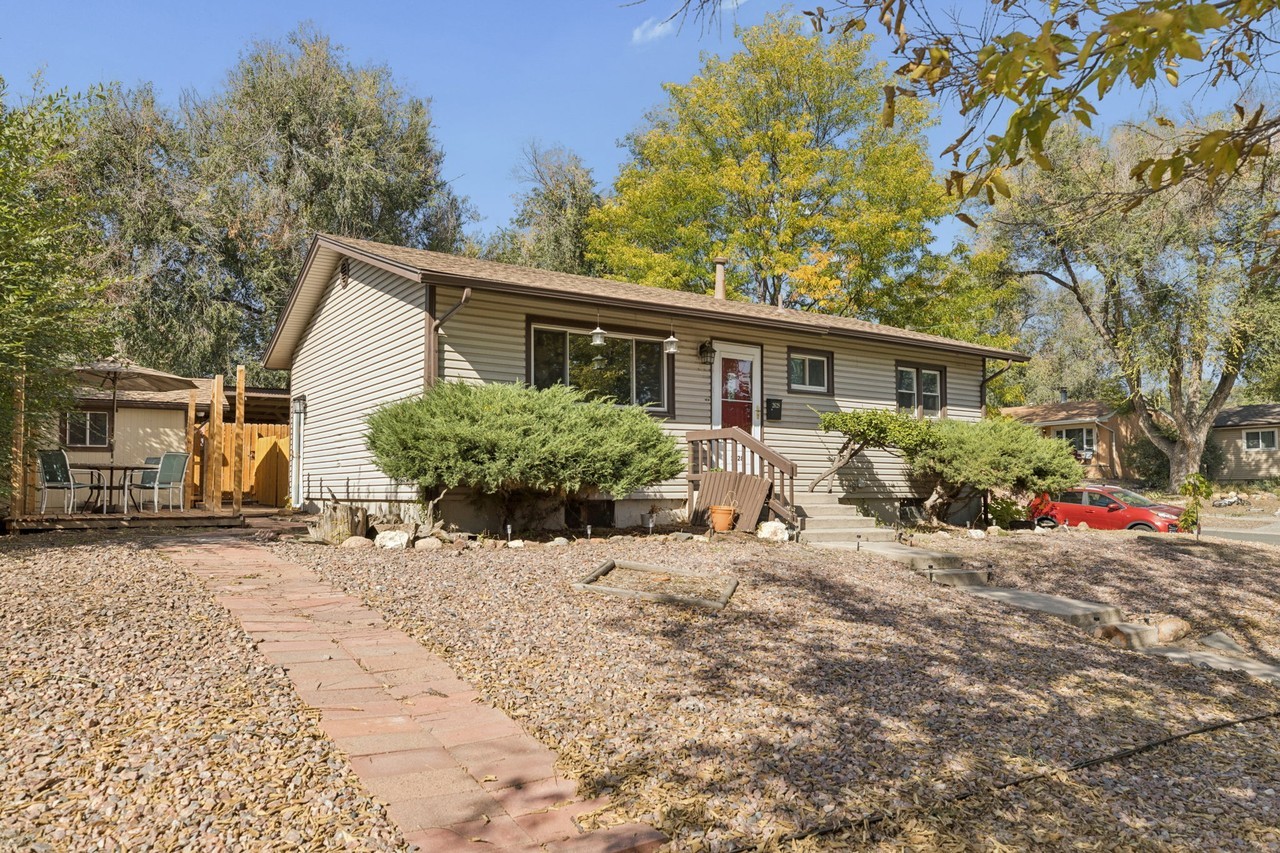 2628 Green Ridge Dr #1 - Photo 2 of 30
