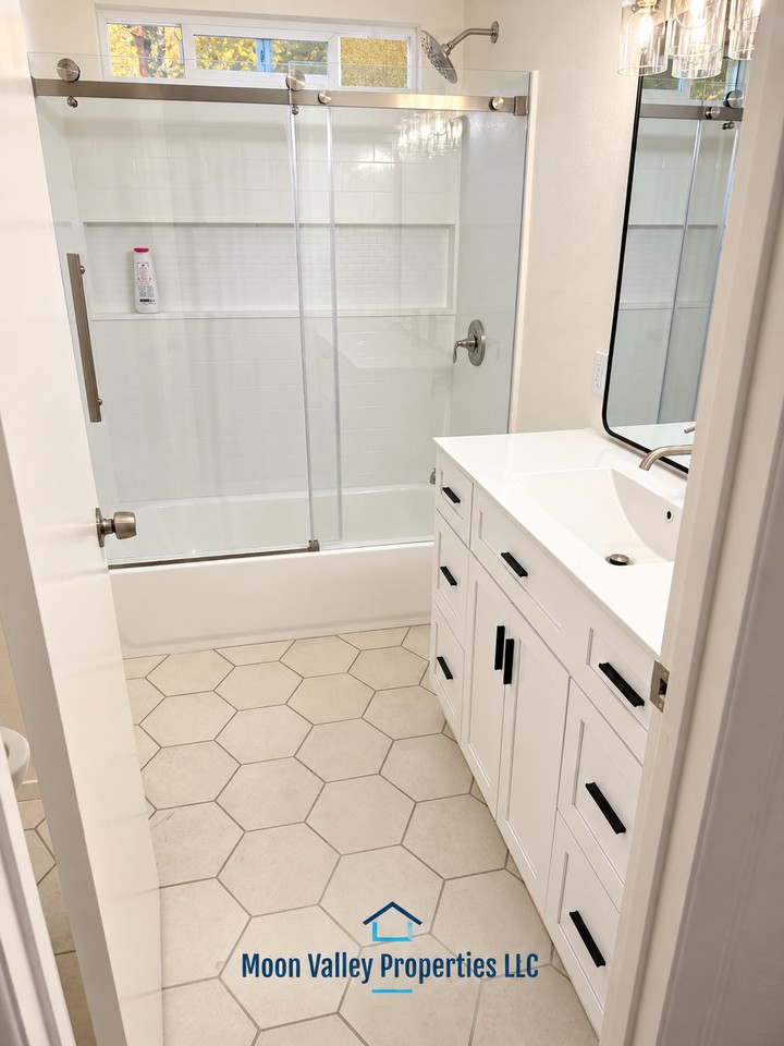 6028 Susan Dr #1 - Photo 6 of 10