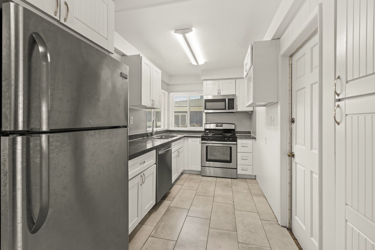 6155 Mary Lane Dr #1 - Photo 4 of 18