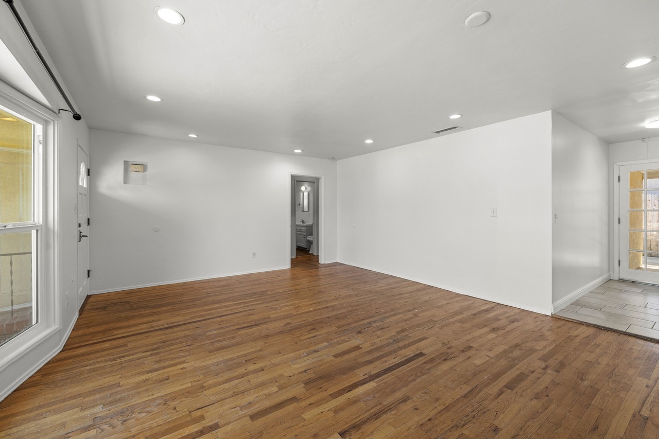6155 Mary Lane Dr #1 - Photo 5 of 18