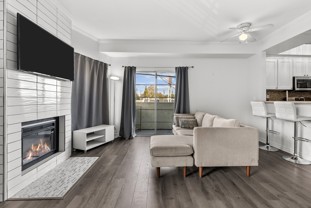 22809 Del Valle St #10 - Photo 1 of 1