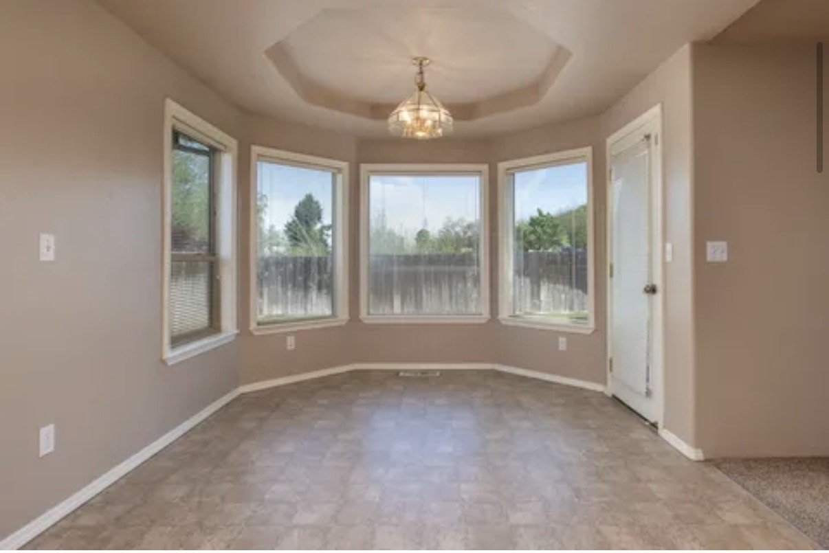 1621 Hollyhock Dr #1 - Photo 7 of 8