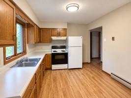 featured image of 119 E High St #4