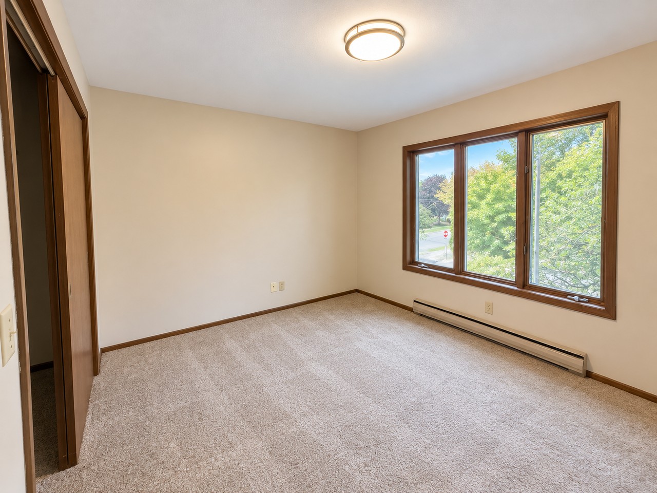 119 E High St #4 - Photo 4 of 6