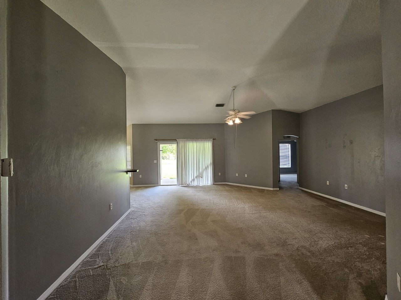 Sw 64th Ave #1 - Photo 5 of 28