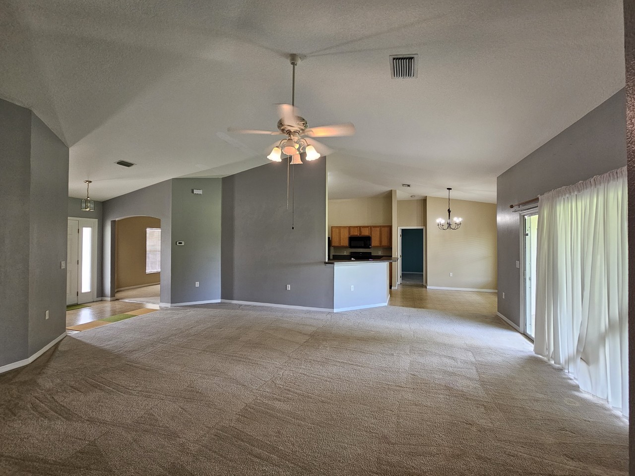 Sw 64th Ave #1 - Photo 7 of 28