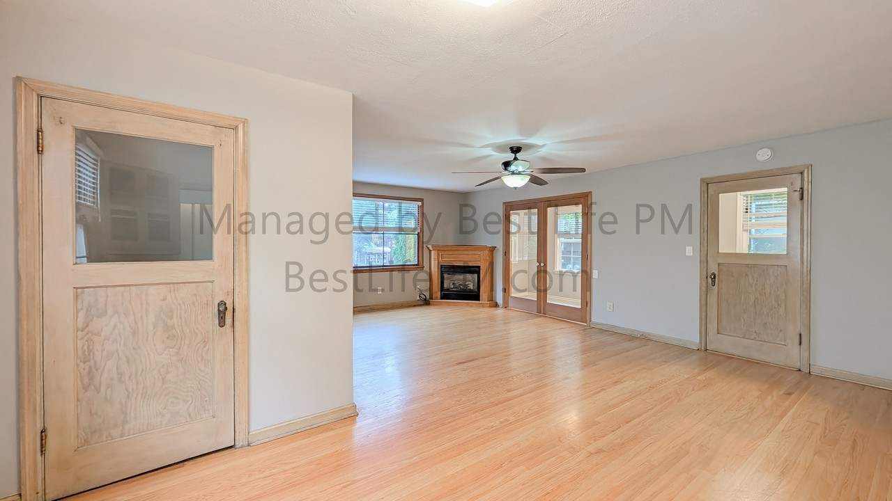 1315 Se 37th Ave #A - Photo 7 of 24