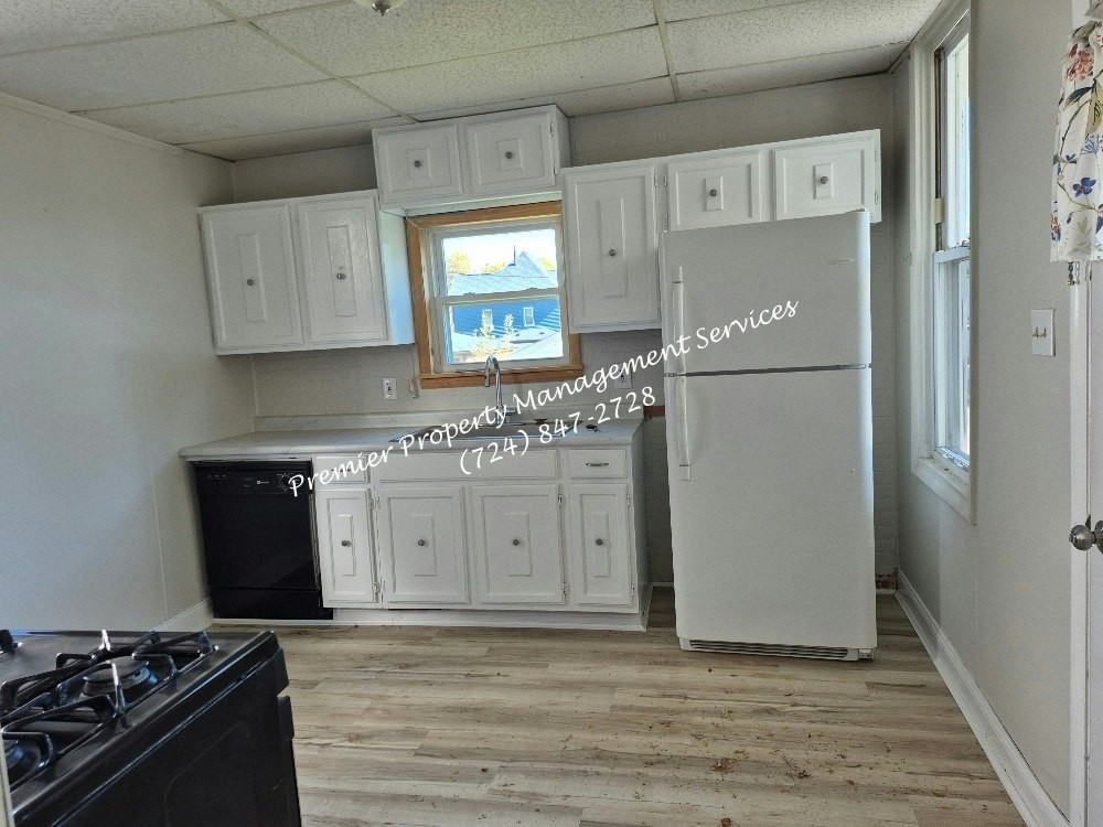 4724 5th Avenue - Photo 7 of 21