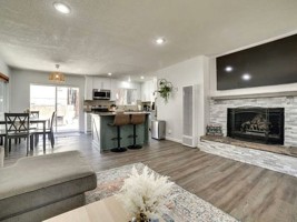 featured image of 851 Los Angeles Ave