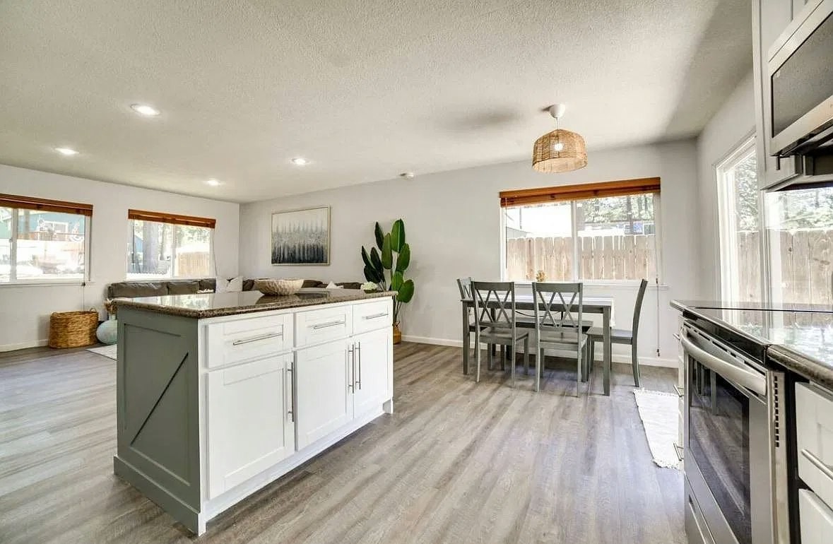 851 Los Angeles Ave - Photo 5 of 22