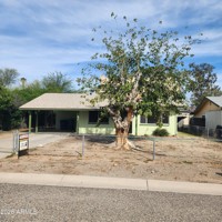 featured image of 414 N Oxbow Dr