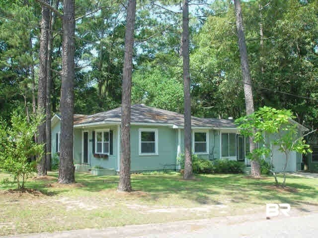 460 Liberty St - Photo 2 of 24