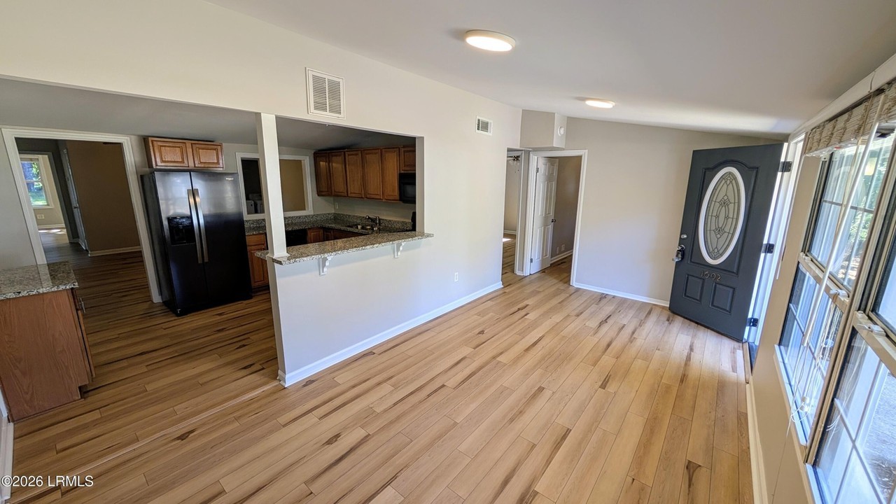 1602 Lafayette St - Photo 6 of 26