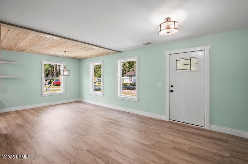 31 Staffwood Rd - Photo 2 of 27