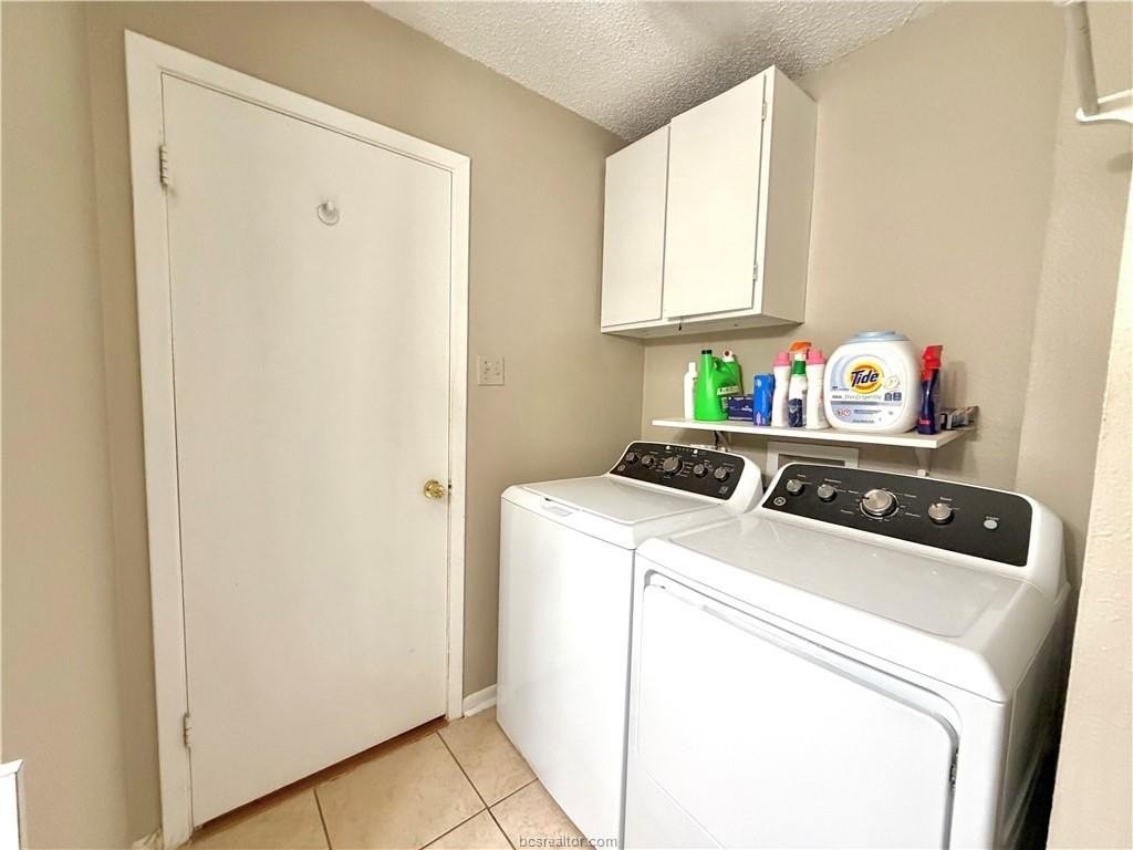 1531 Hillside Dr - Photo 7 of 9