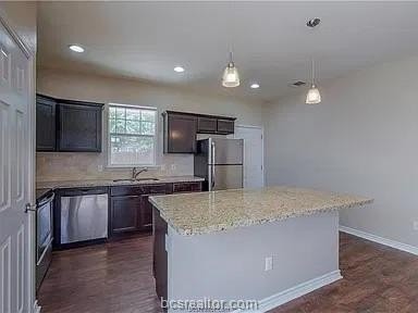 203 Sterling St #B - Photo 3 of 13