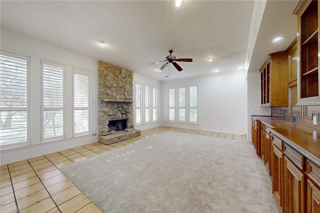 6773 Sunshine Valley Ln - Photo 6 of 42