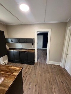 120 Howell St - Photo 4 of 16