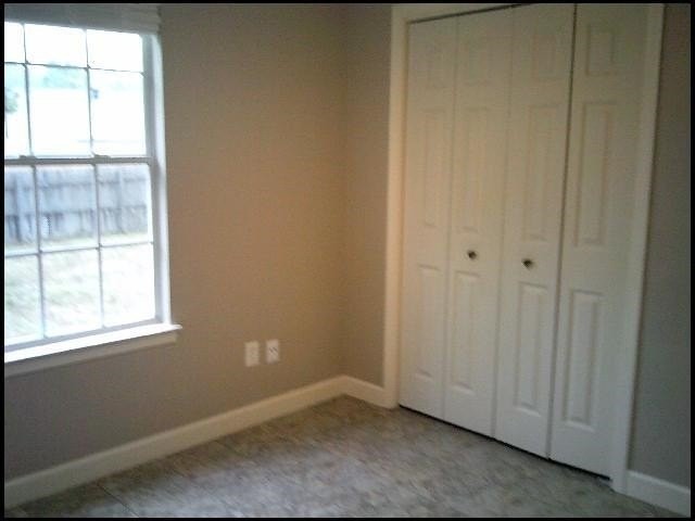 713 Elkhart Loop - Photo 7 of 17