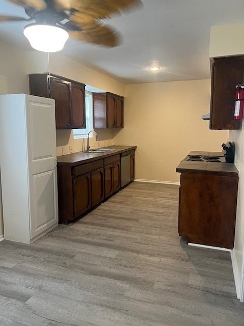 9570 Goldfinch Cir - Photo 3 of 14