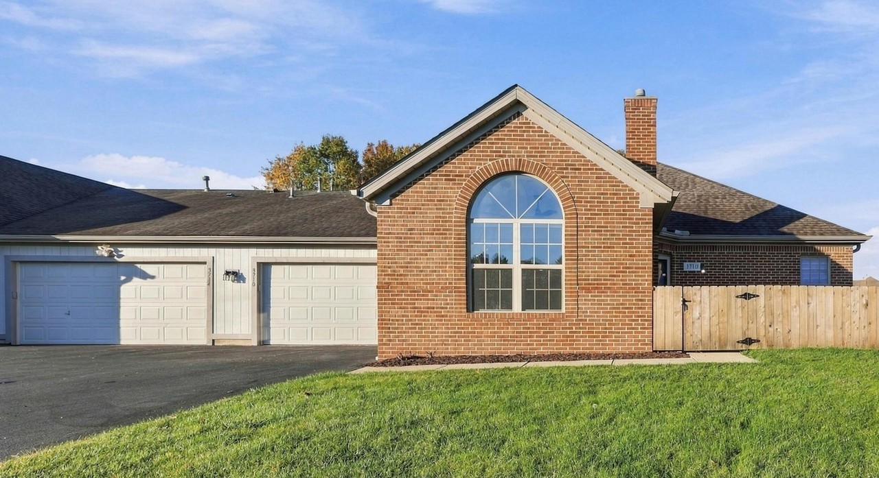 3710 Perennial Ln