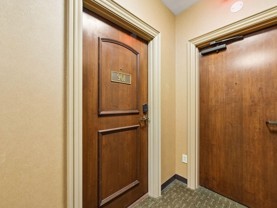 8 E Broad St #901 - Photo 1 of 1