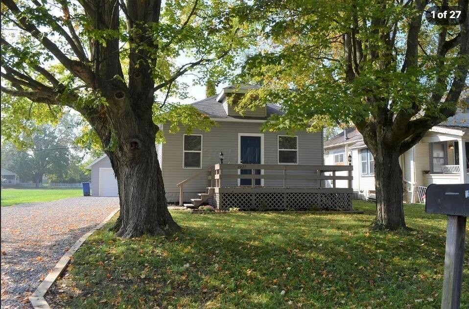 2427 Strimple Ave