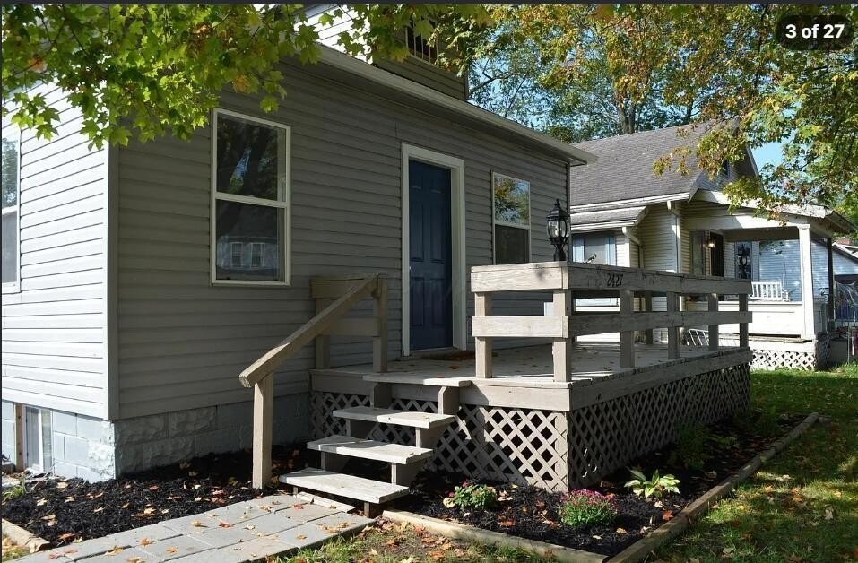 2427 Strimple Ave - Photo 3 of 23